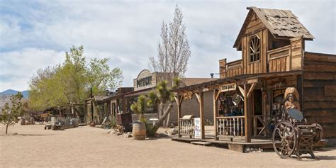  In Old California, A Tale of Romance and Adventure Set Against the Rugged Beauty of the West!